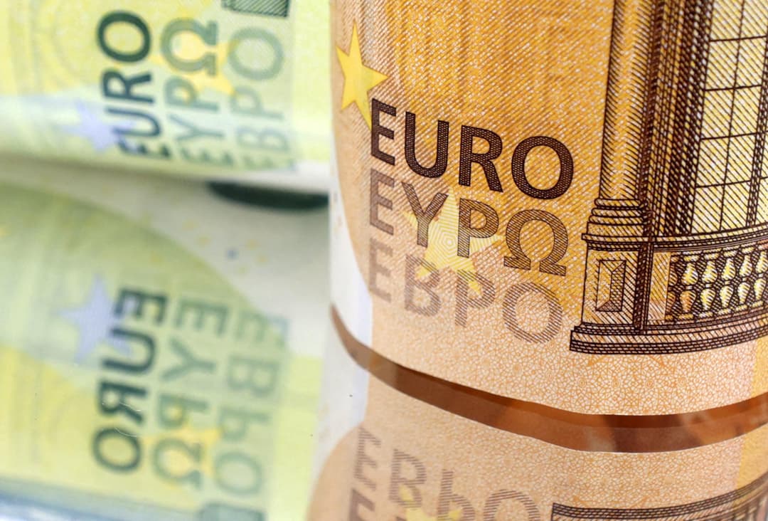 Slika uz članak: Neodplačana posojila EU-ja bi lahko prihodnje leto dosegla 1000 milijard evrov