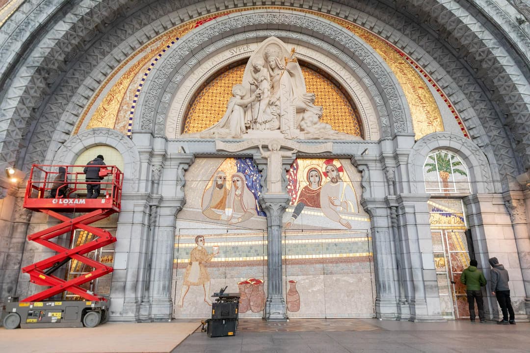 Slika uz članak: Žrtve Marka Rupnika pisale papežu