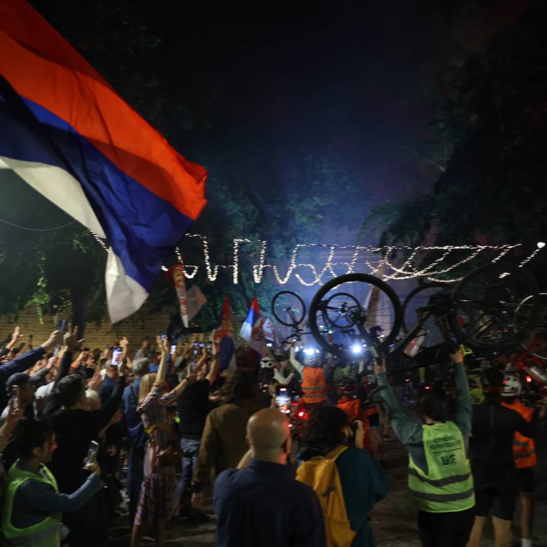Slika uz članak: Studenti biciklisti stigli u Sombor i Niš: U oba mesta priređen doček, obratili se i kandidati Studentske liste