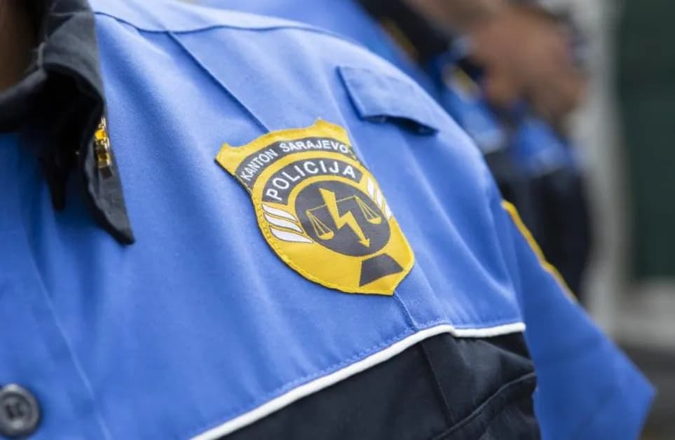Slika uz članak: Kanton Sarajevo dobija pomoćnu policiju: Poznato ko se može prijaviti i kakva će ovlaštenja imati