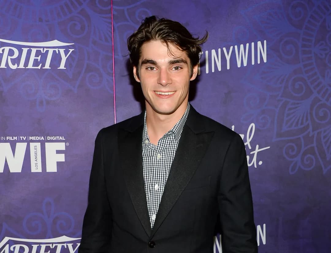 Slika uz članak: Preminuo RJ Mitte, glumac iz serije “Breaking Bad”