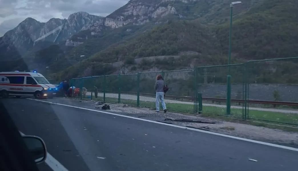 Slika uz članak: Četiri osobe povrijeđene u saobraćajnoj nezgodi u Grabovici