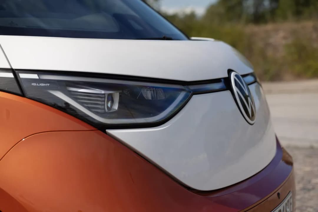 Slika uz članak: Poznati proizvođač povlači hiljade električnih automobila zbog opasnosti od požara na bateriji