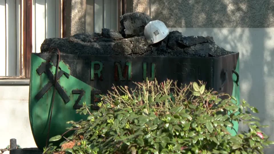 Slika uz članak: Novi 'udarac' na dostojanstvo: Zenički rudari i njihove porodice ostali bez zdravstvenog osiguranja