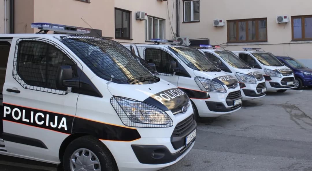 Slika uz članak: Nakon tragedije u domu za stare u Lukavcu uhapšen vlasnik Edin Ahmedić