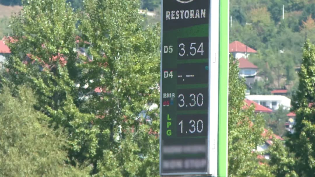 Slika uz članak: Gorivo sve skuplje, rezerve gotovo ne postoje: Šta čeka građane?
