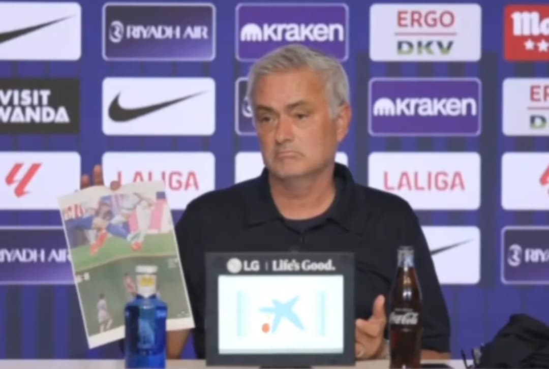 Slika uz članak: Bijesni Mourinho nakon poraza od Atletica: Cijela utakmica stane u ovo, samo nas pustite da igramo (VIDEO)