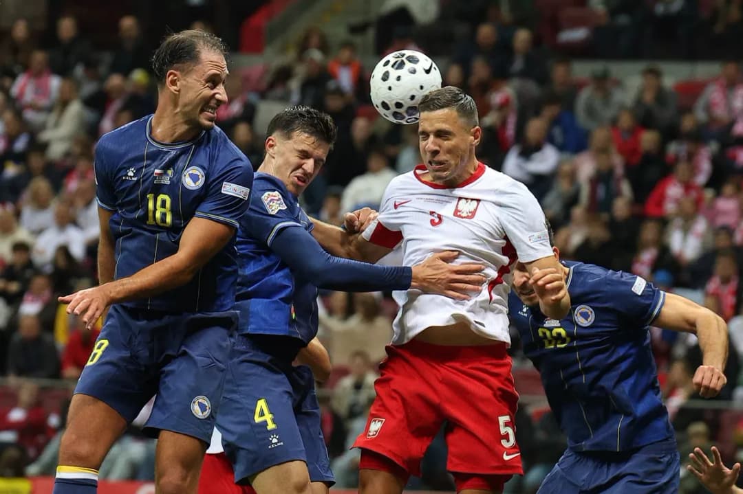 Slika uz članak: Leeds se pohvalio nastupom Muharemovića za Zmajeve protiv Poljske, evo šta su poručili