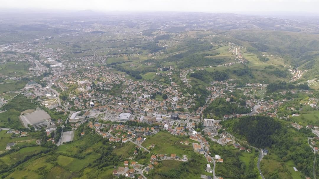 Slika uz članak: U Cazinu pronađena droga, jedna osoba lišena slobode