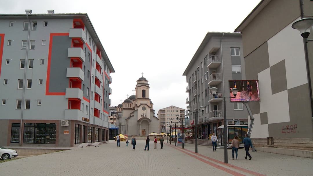 Slika uz članak: VIDEO Istočno Sarajevo bez vode: Havarija na glavnom cjevovodu, ulicama se slijevaju potoci