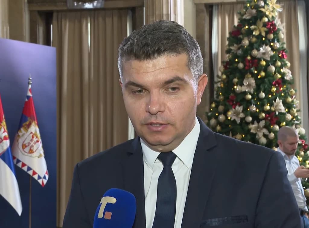 Slika uz članak: Zatražena smjena direktora državne agencije u Sjevernoj Makedoniji, veličao ratnog zločinca Mladića i četnički pokret