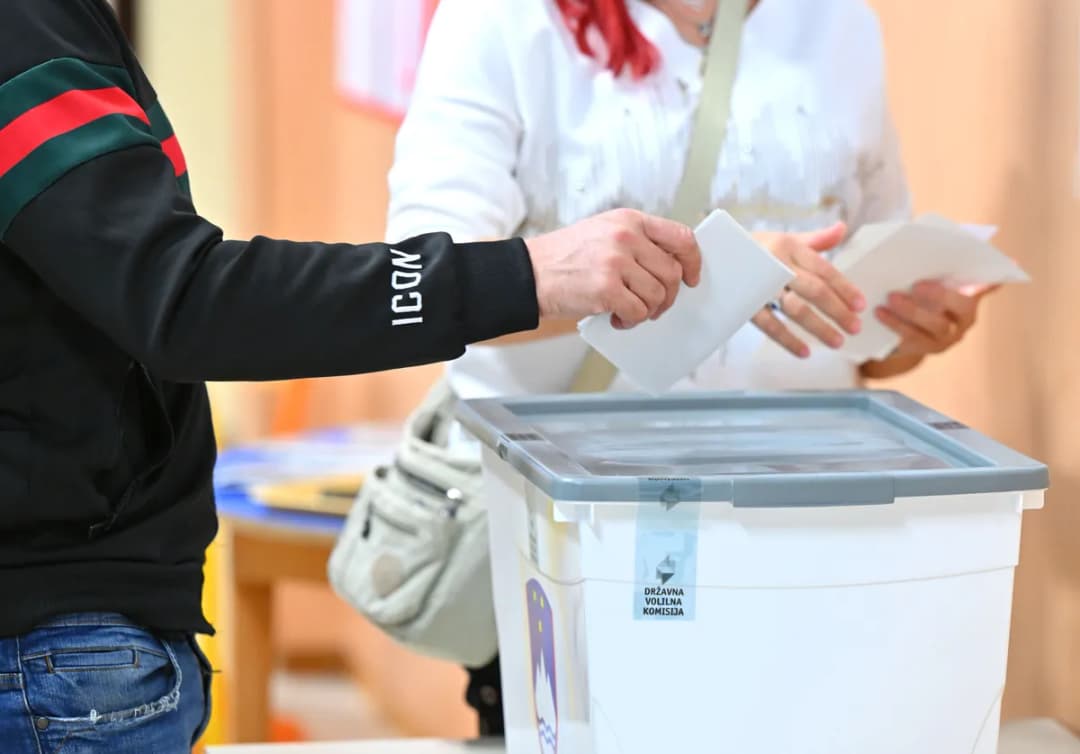 Slika uz članak: Preobrat pri parlamentarni preiskavi: zakon je na referendumu padel
