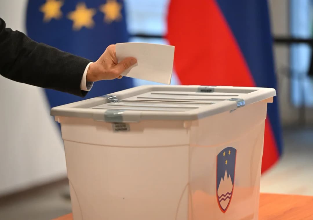 Slika uz članak: Zadnji dan za prijavo glasovanja na domu in na volišču omnia
