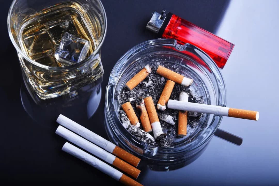 Slika uz članak: Rahljanje alkoholne in tobačne zakonodaje? Oglasili so se na NIJZ