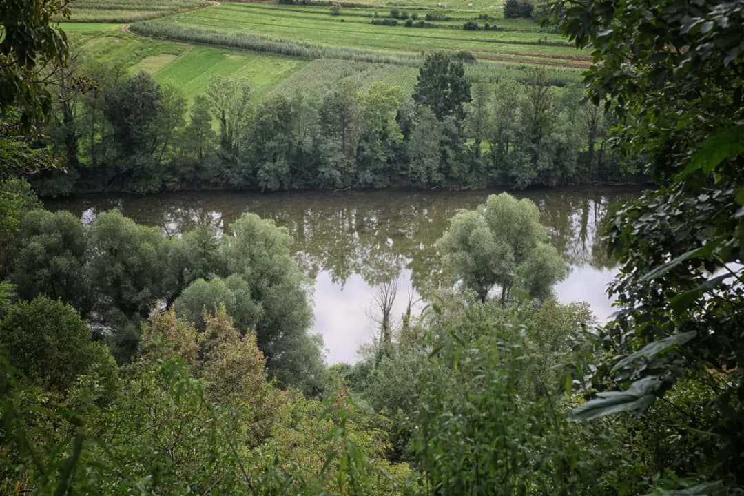 Slika uz članak: V Kolpi ob hrvaško-slovenski meji utonilo pet migrantov