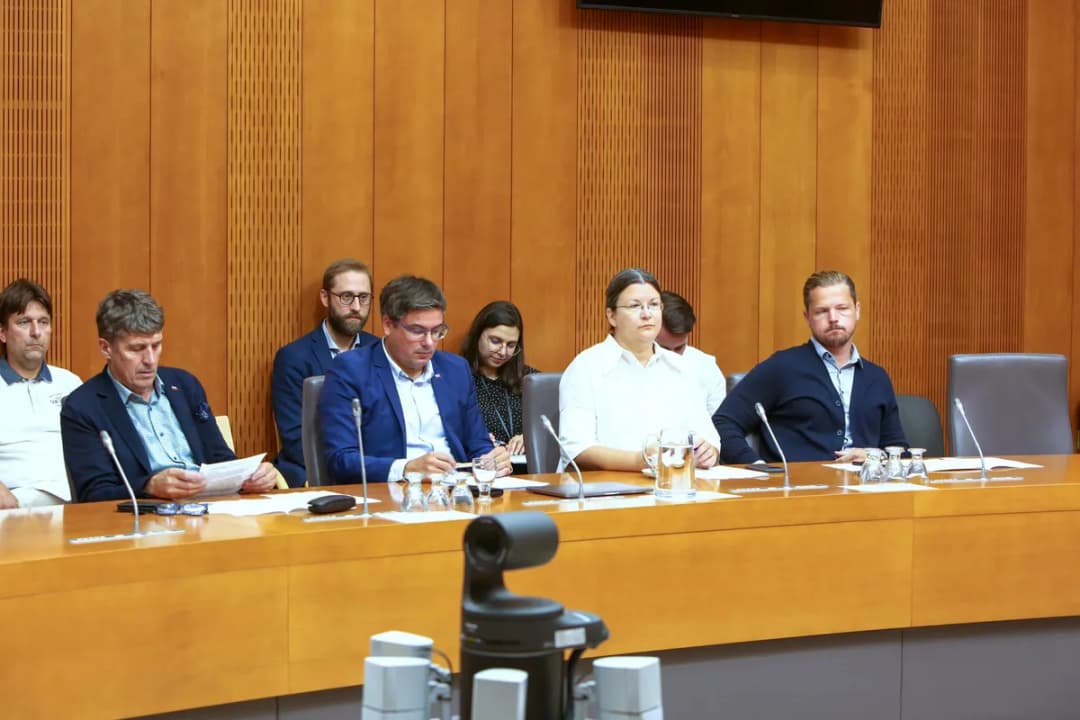 Slika uz članak: Poslanci bodo znova odločali o obravnavi zakona o Skoku po nujnem postopku