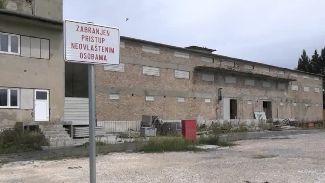 Slika uz članak: Uskoro nestaje prvi mali dio otpada iz Gospića: Tvrtke na terenu, na jedno se još čeka odgovor