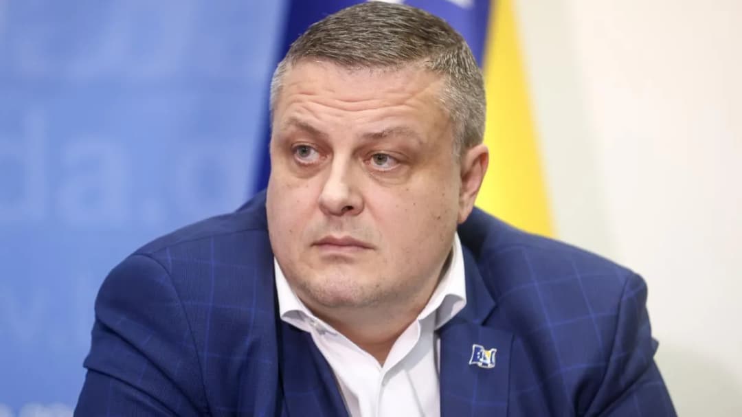 Slika uz članak: Afera u BiH drma predizbornom kampanjom: Ministar optužen za pogodovanje privatnoj tvrtki