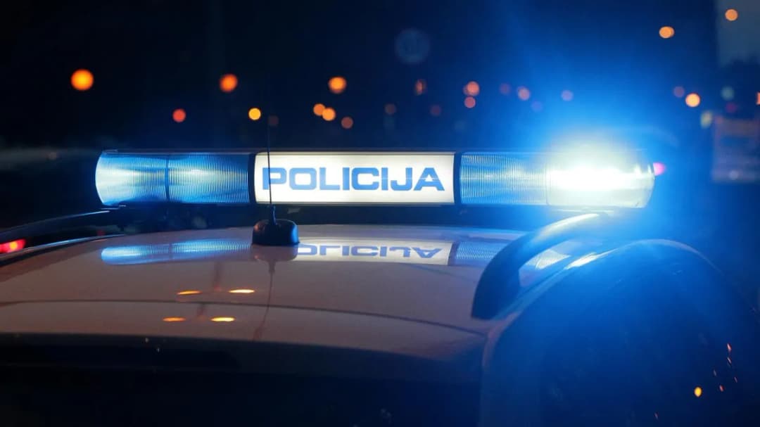Slika uz članak: Detalji tragedije kod Stona: Prešao preko duple pune i poginuo, žena se bori za život