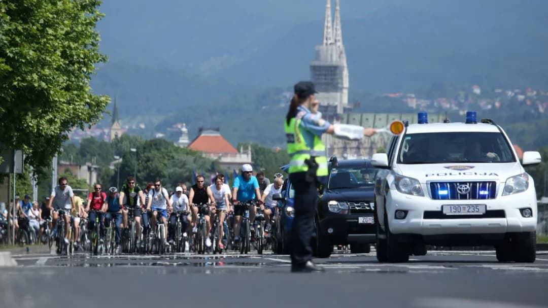 Slika uz članak: Prometne blokade u Zagrebu: Zatvaraju se važne ceste, autobusi mijenjaju trase