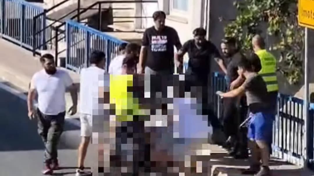Slika uz članak: Mučne scene u Trilju: Devetorica pretukla jednog, a zaštitari su samo gledali?