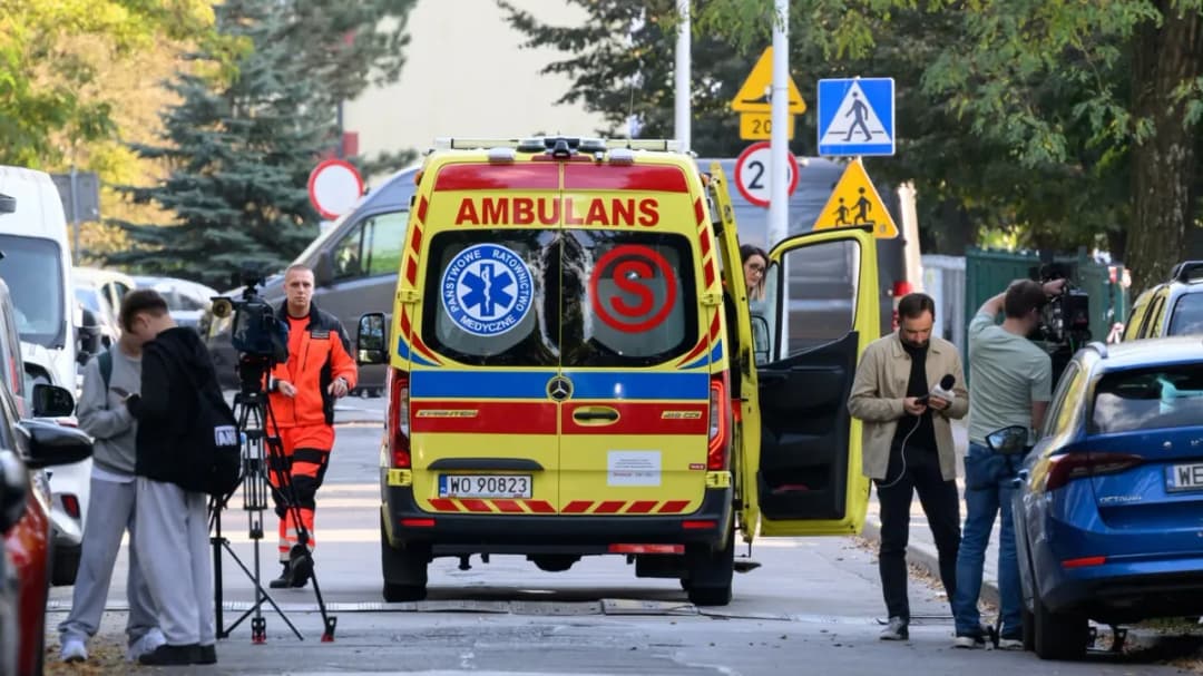Slika uz članak: Strašan napad u školi, ozlijeđeno 10 ljudi: Napadač imao mačetu i eksplozivnu napravu