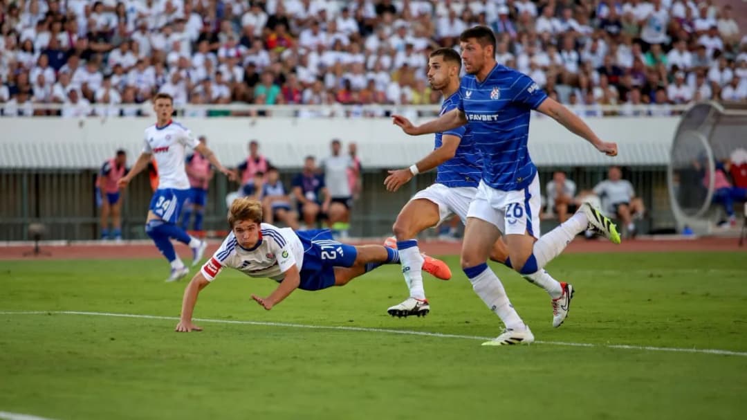 Slika uz članak: U problemima su i jedni i drugi: Evo kako najveći derbi dočekuju Hajduk i Dinamo