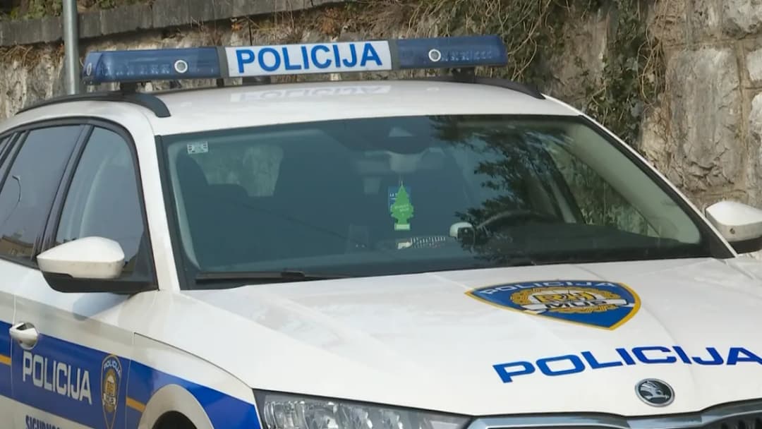 Slika uz članak: Teška prometna nesreća kod Garešnice: Vozač (62) sletio u jarak i poginuo na mjestu