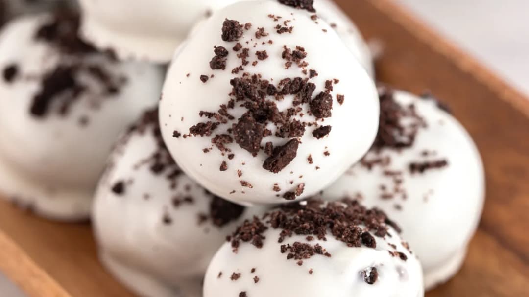 Slika uz članak: Ne palite pećnicu: Recept za neodoljive Oreo kuglice od samo tri sastojka