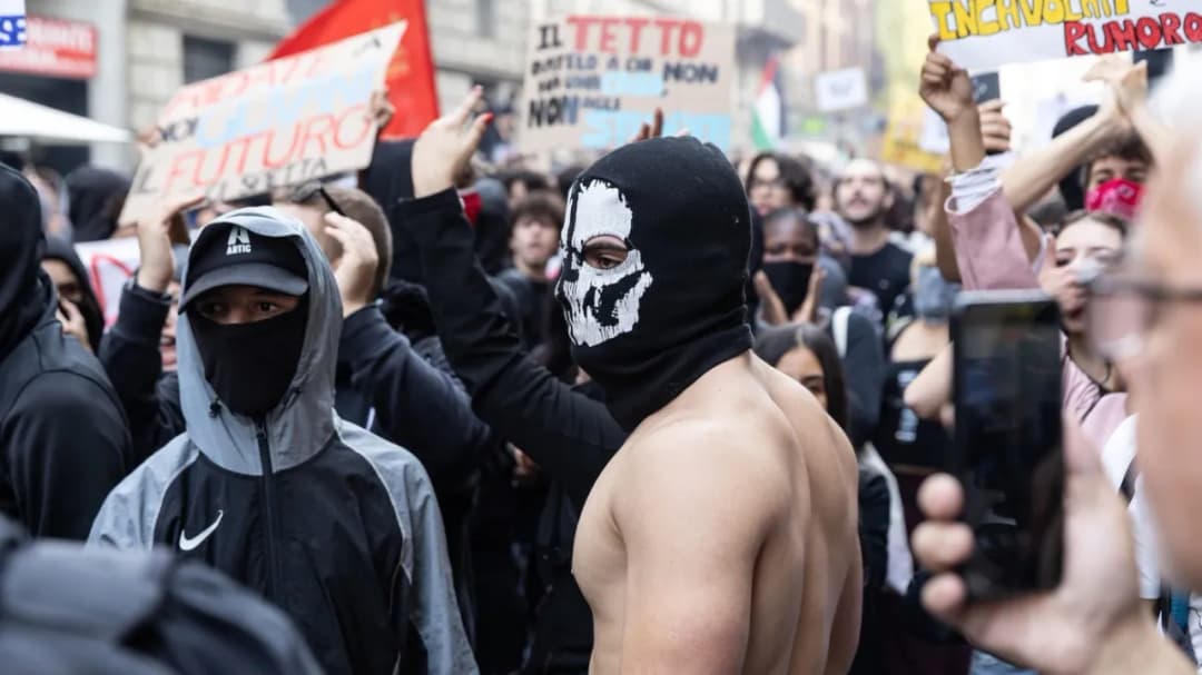 Slika uz članak: Nakon Francuske i Belgije, i Italija će planuti? Sukobi u Milanu i Bologni, turisti bježe, ima uhićenih