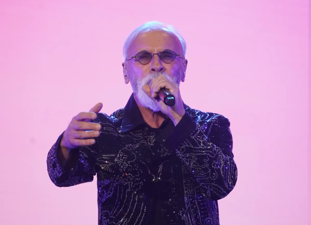 Slika uz članak: Poznato šta će biti sa kartama prodatim za koncert Dina Merlina u Kraljevu: Kompanija objavila saopštenje nakon otkazivanja događaja