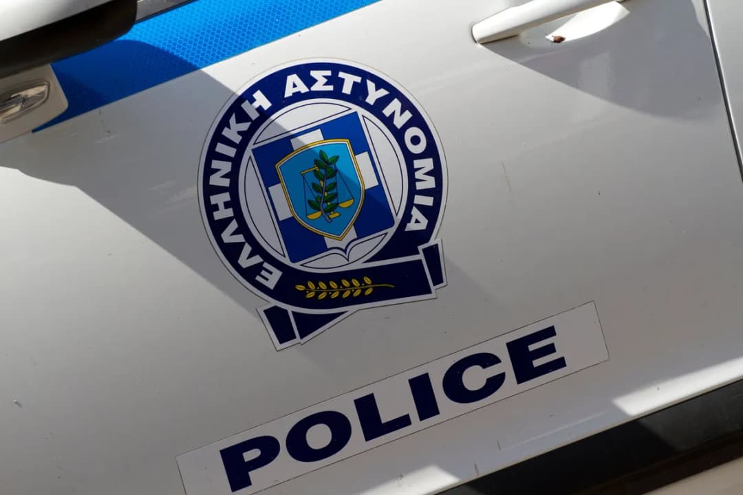Slika uz članak: U Solunu uhapšen Andrej Blagojev: Član vračarskog klana osumnjičen za seriju bacanja ručnih bombi i Molotovljevih koktela na lokale u Beogradu