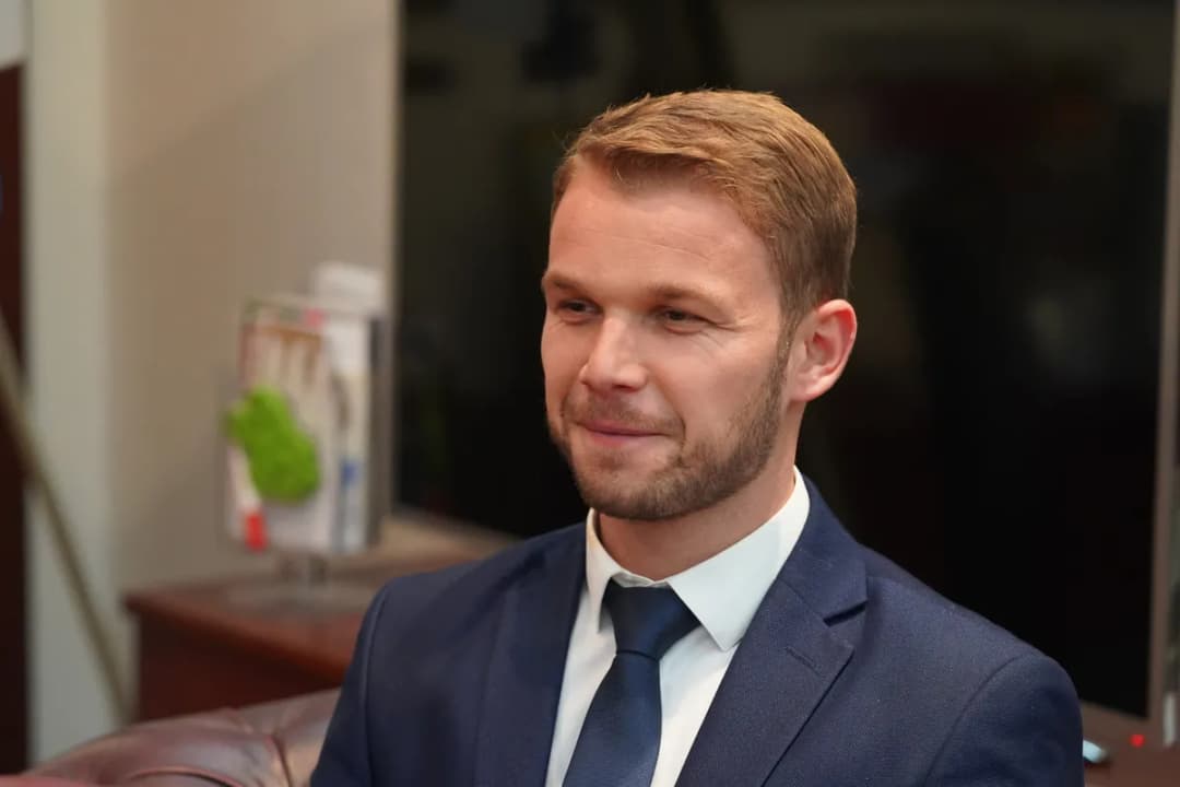 Slika uz članak: "Meni priča čovek koji je postao premijer sa jednim tenkom i dva poslanika": Draško Stanivuković odgovorio Dodiku