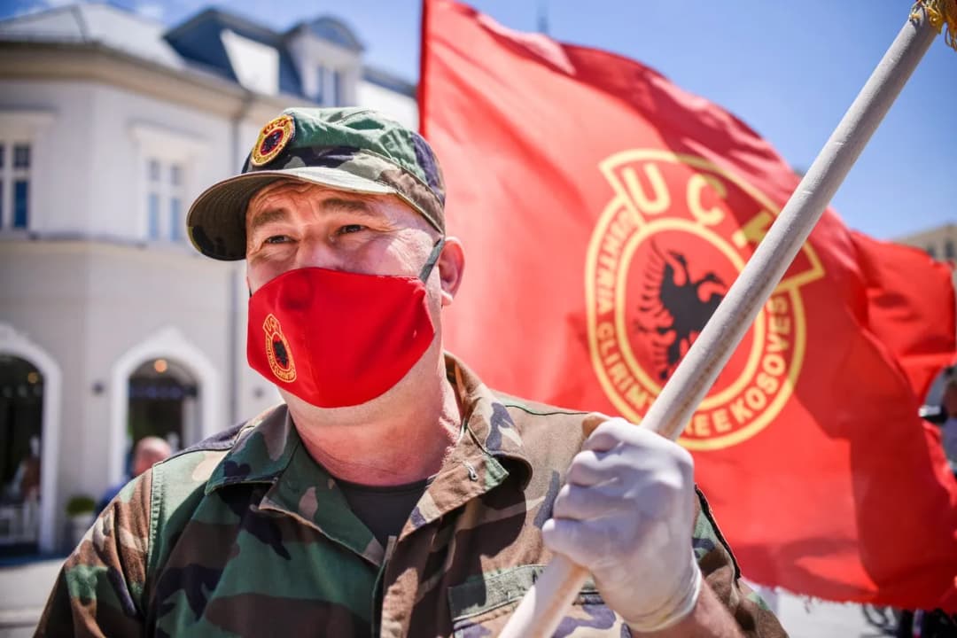 Slika uz članak: Širom Evrope protesti protiv presude bivšim liderima OVK