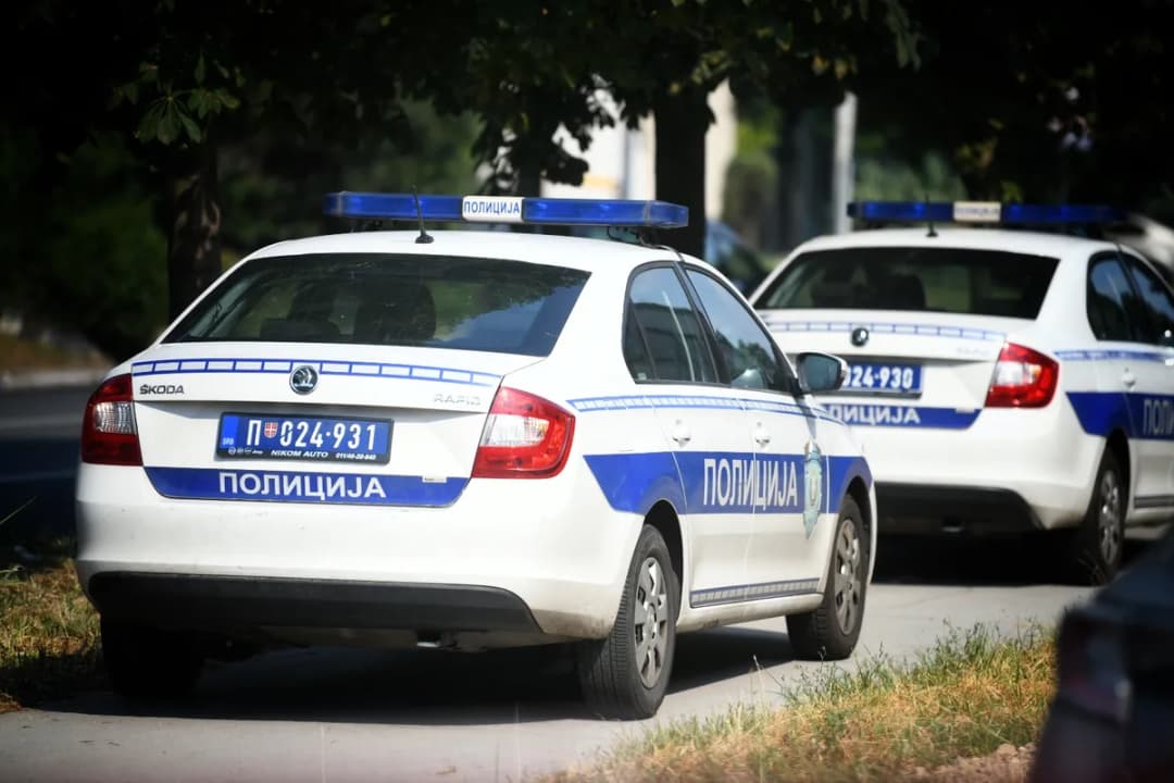 Slika uz članak: Pao član vračarskog klana: Velika akcija policije u Beogradu, evo šta su pronašli kod njega