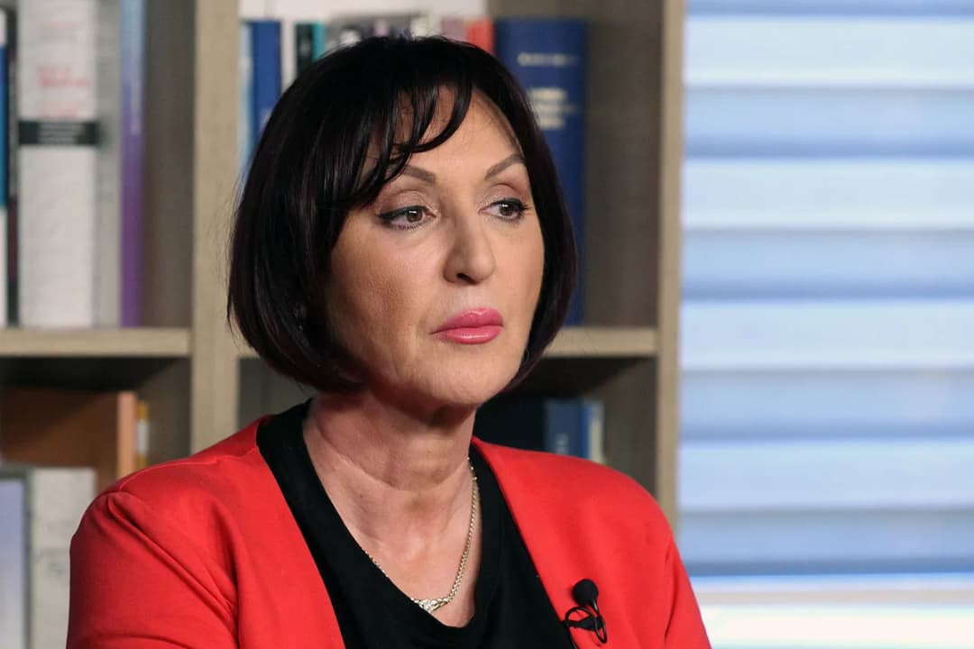 Slika uz članak: Tužiteljka u penziji Paunović objašnjava zašto je Šapiću moralo da bude određeno zadržavanje nakon napada na odbornicu "Kreni-promeni"