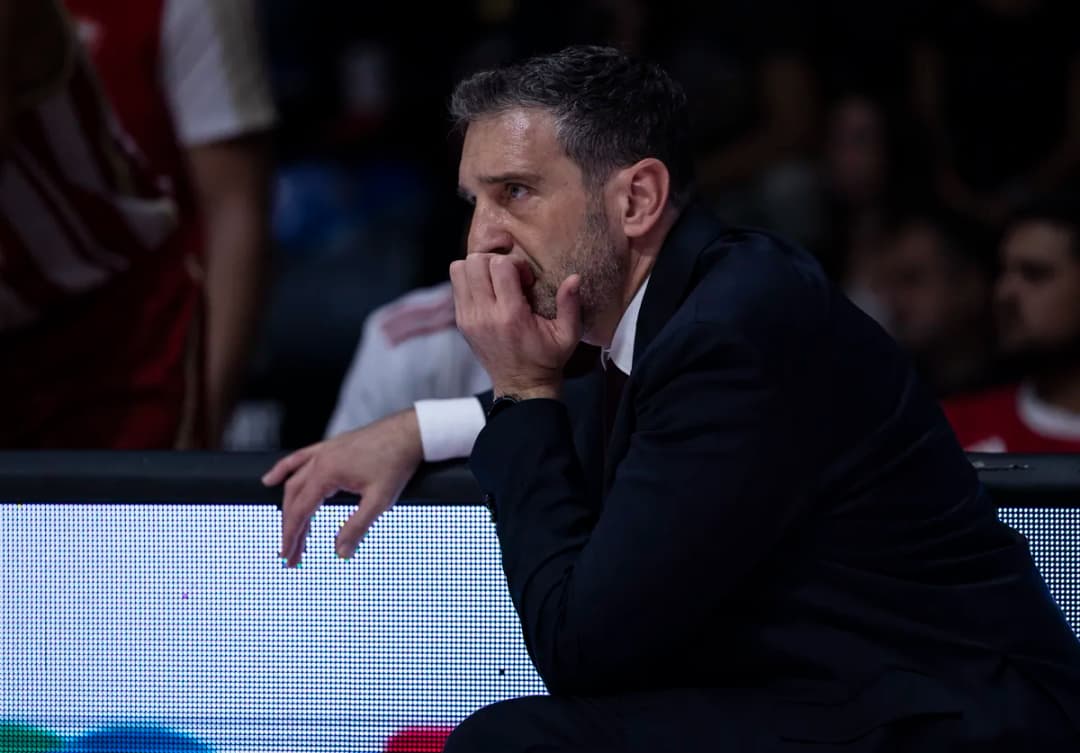 Slika uz članak: Ibon Navaro otkrio veliki problem, sve gora situacija za Crvenu zvezdu