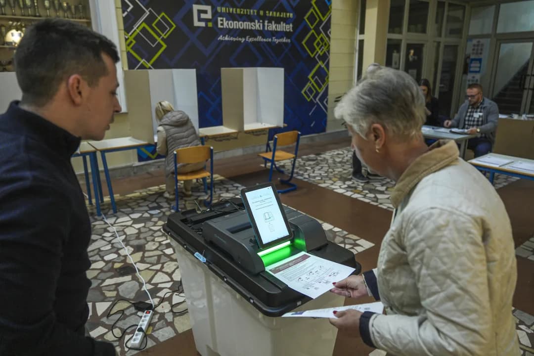Slika uz članak: Već 46 težih kršenja izbornih pravila u BiH: Problemi sa procedurama i posmatračima