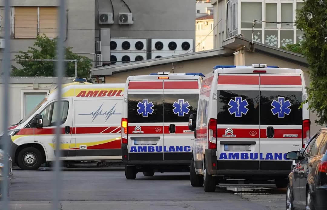 Slika uz članak: Pucnjava u Zemunu: Ranjen muškarac (46), osumnjičeni pozvao policiju i rekao da je poznanika upucao slučajno