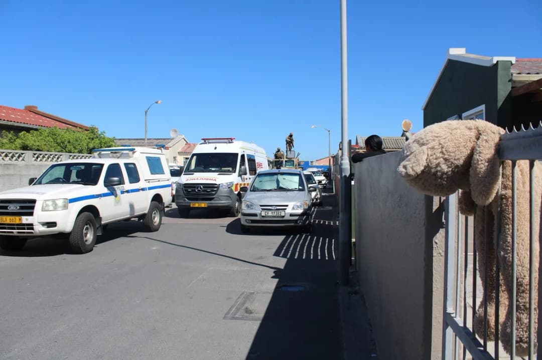 Slika uz članak: Krvava noć u Južnoj Africi: U dve masovne pucnjave ubijeno najmanje 27 ljudi