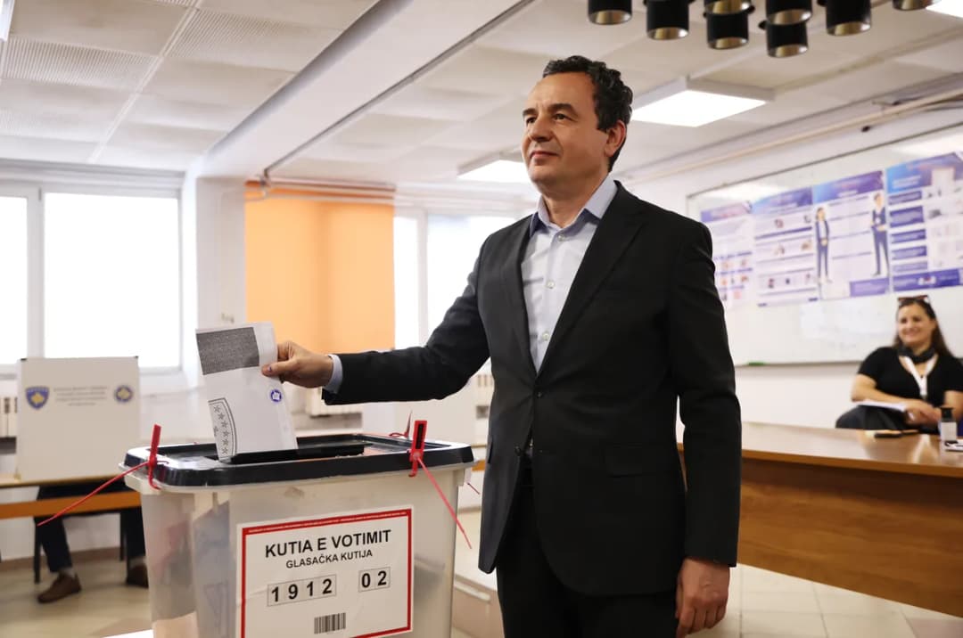 Slika uz članak: Kurti oštro o presudi čelnicima OVK: "Ovako surova kazna je neprihvatljiva nepravda"