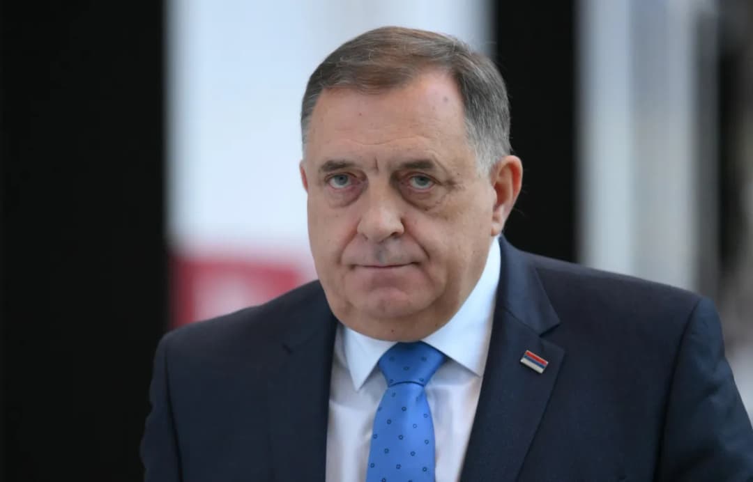 Slika uz članak: Dodik: Kazna Tačiju i ostalima karikatura pravde koja relativizuje zločine nad Srbima