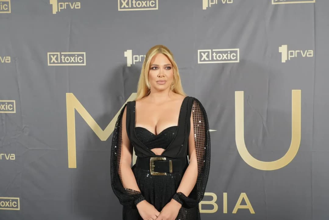Slika uz članak: "Redovno idem kod psihijatra i uvek plačem": Milica Todorović prvi put nakon porođaja o detaljima iz privatnog života
