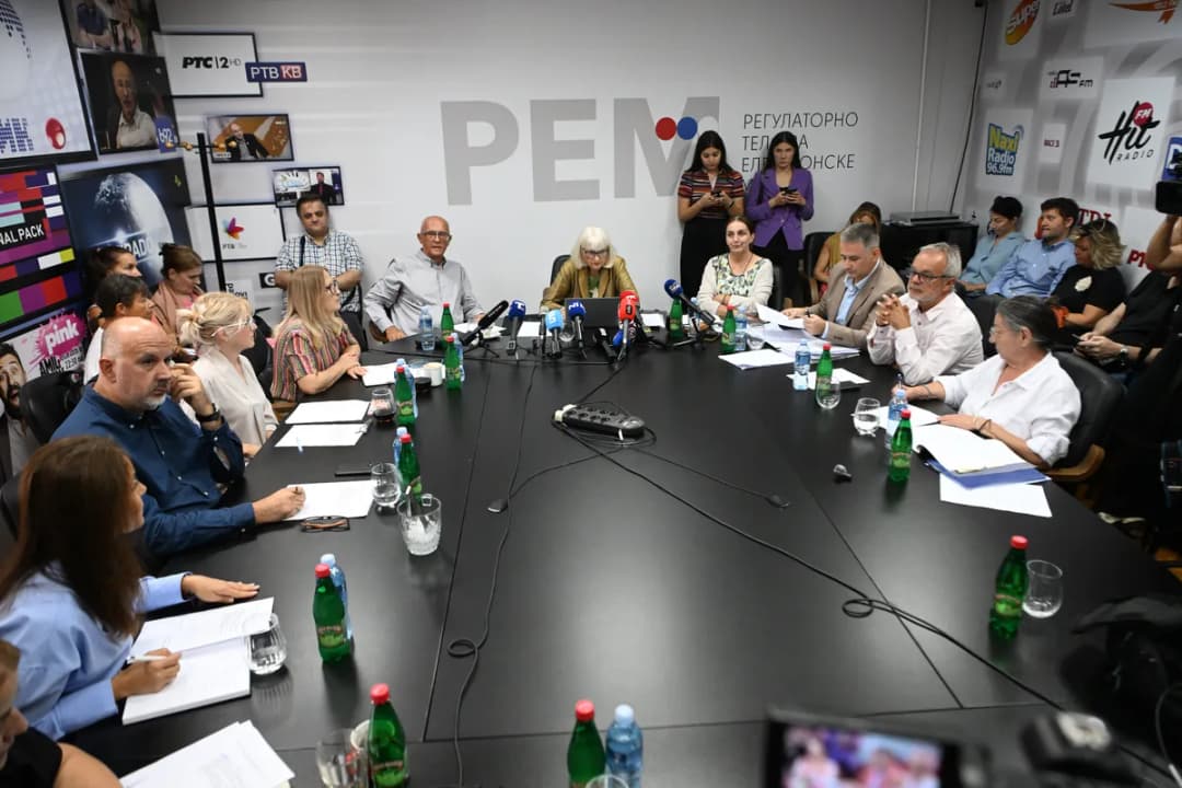 Slika uz članak: Nezavisni članovi Saveta REM-a pisali evropskim zvaničnicima i međunarodnoj zajednici zbog glasanja o Informeru: Nisu ispunjeni uslovi za slobodne i poštene izbore
