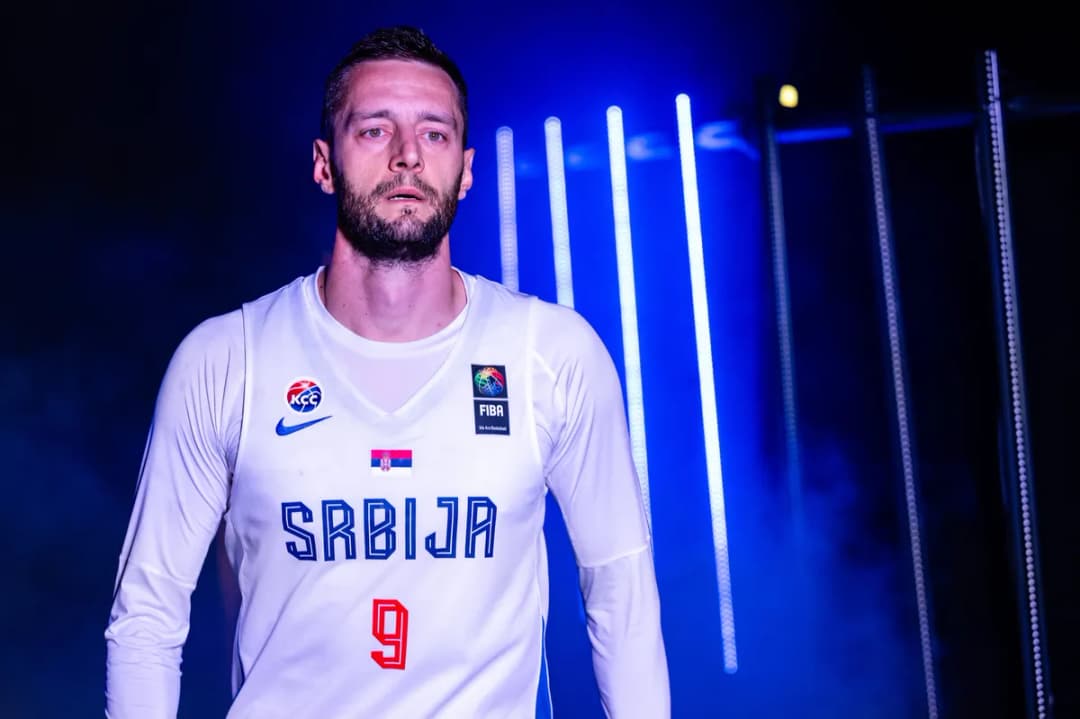 Slika uz članak: VIDEO Pogledajte ludi koš koji je Srbiju odveo u polufinale Evropskog prvenstva