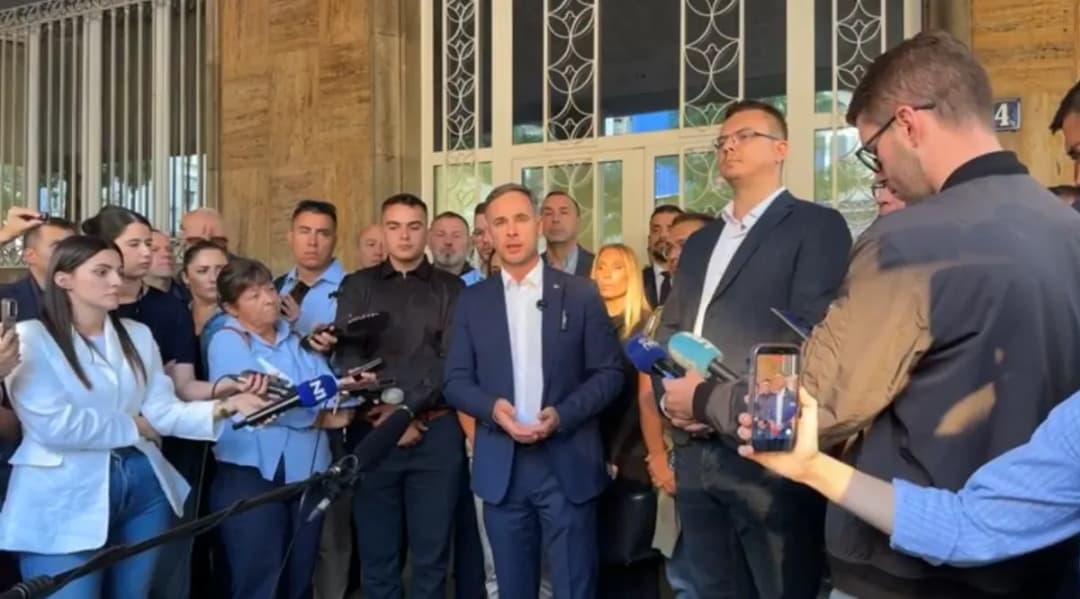 Slika uz članak: Koalicija "Narodna Srbija" podnela zahtev RIK-u za povlačenje njihove liste