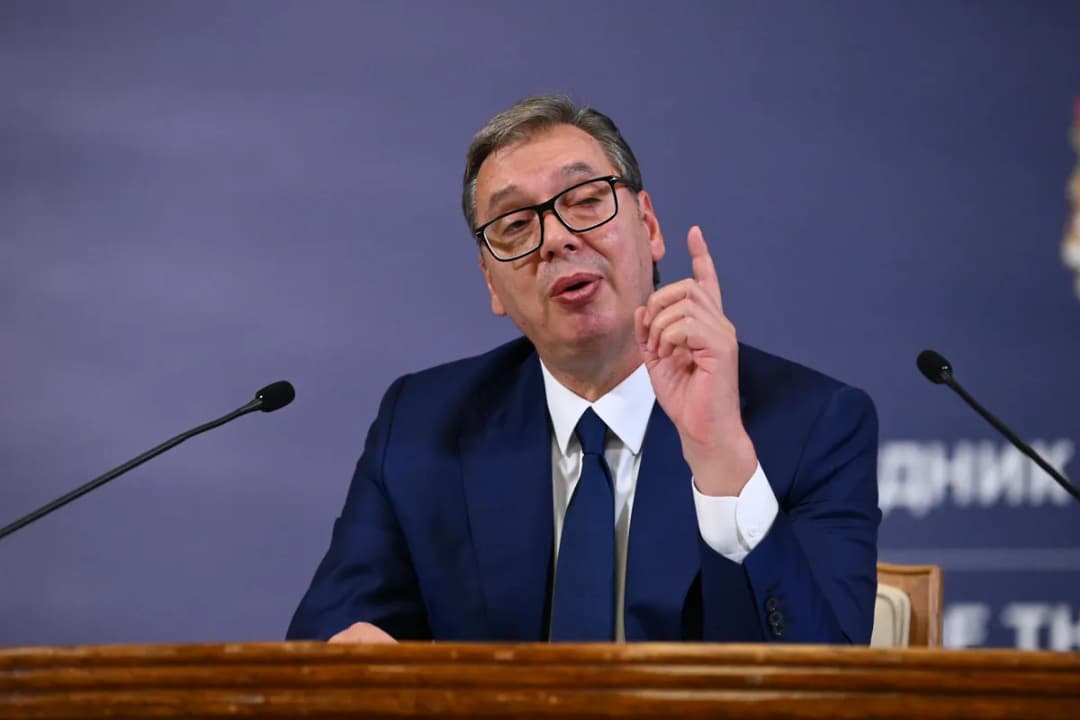 Slika uz članak: Šta bi Vučić sam sebe pitao u svom podkastu: "Ajde, smorio si, dosta te je bilo" VIDEO