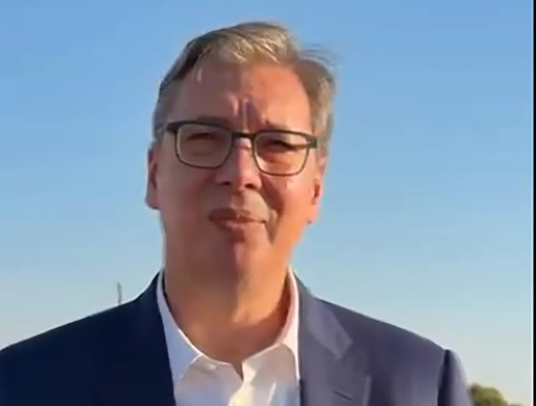 Slika uz članak: Oglasio se Vučić nakon tuče aktivista SNS i građana na ulicama Novog Sada