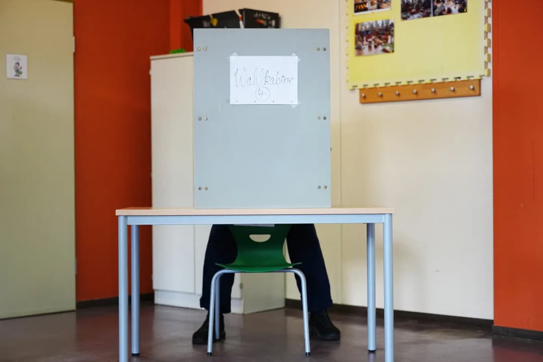 Slika uz članak: Danas se glasa u nemačkoj pokrajini Meklenburg-Zapadna Pomeranija i gradu Berlinu: Kancelar Merc pred ključnim testom