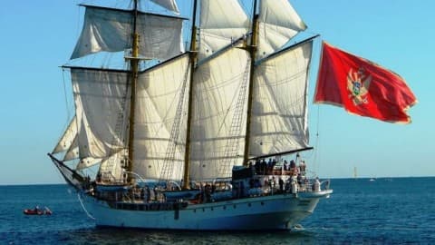 Slika uz članak: Crnogorski vrh 2006. bio saglasan da "Jadran“ ostane Srbiji?